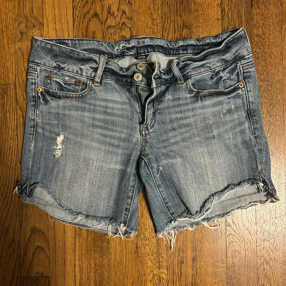 American Eagle Outfitters Women’s Denim Shorts, Size 8, Excellent Condition!